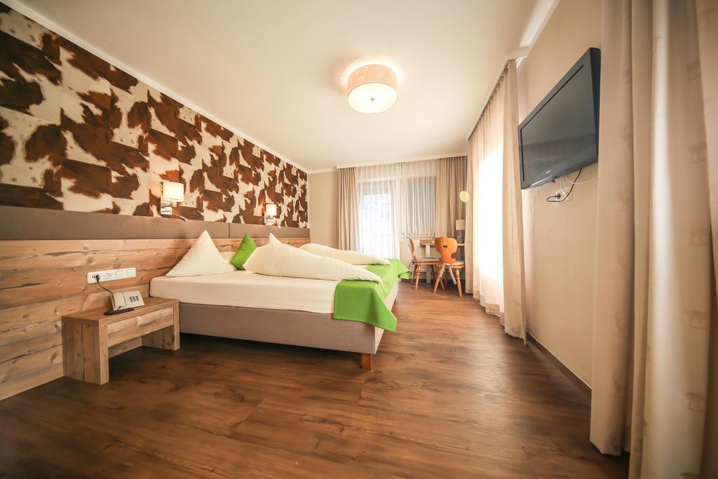 Hotel Landhaus Carla Mayrhofen Dış mekan fotoğraf